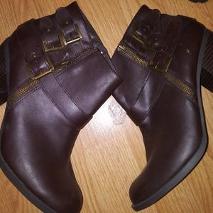 Size 11 ankle boots
